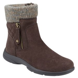 Easy Spirit brown jetty suede ankle booties